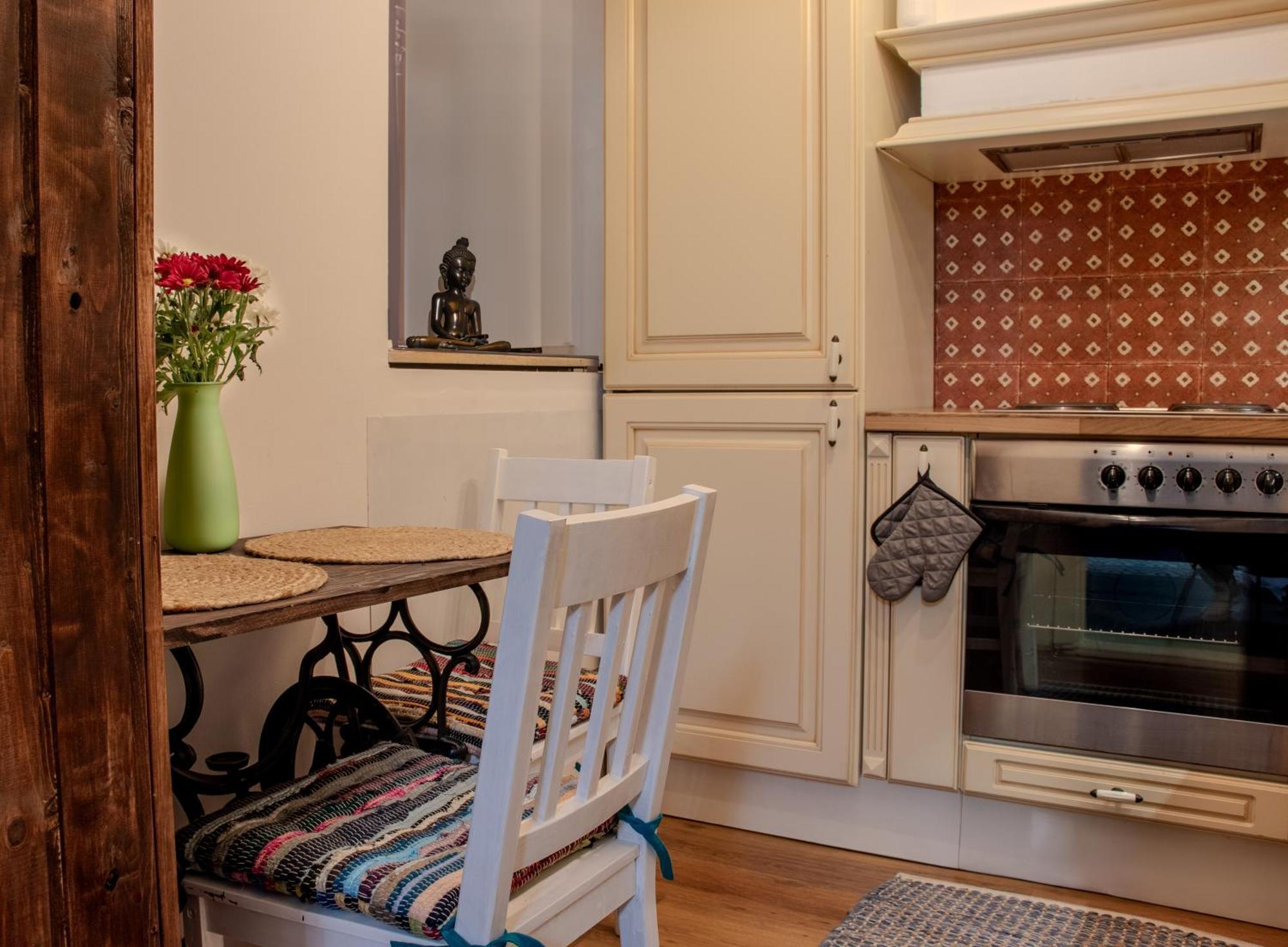 Old Town Apartment Craiova Eksteriør bilde