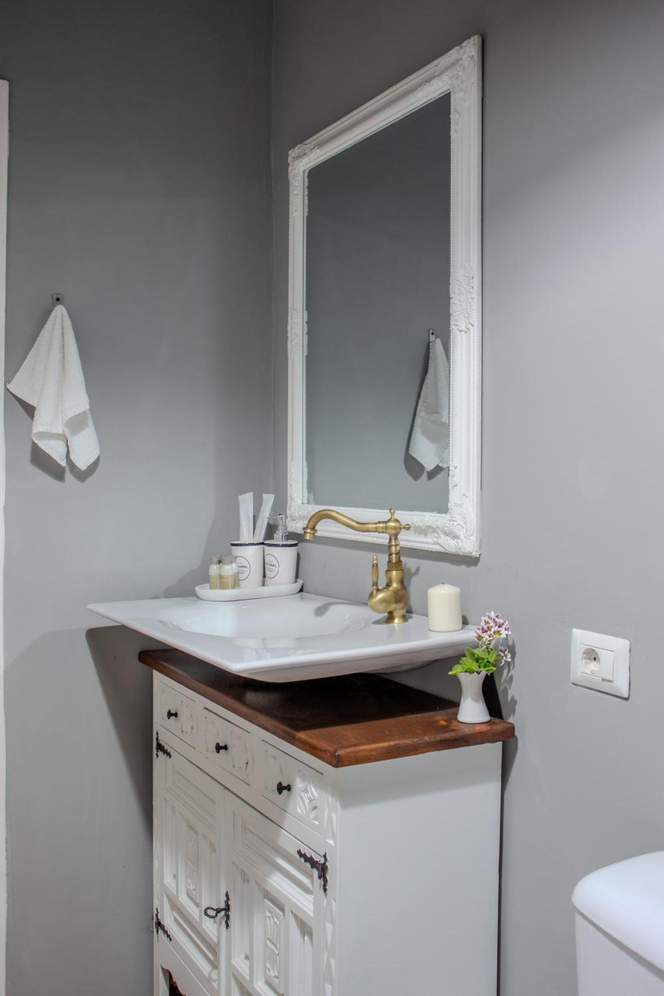 Old Town Apartment Craiova Eksteriør bilde